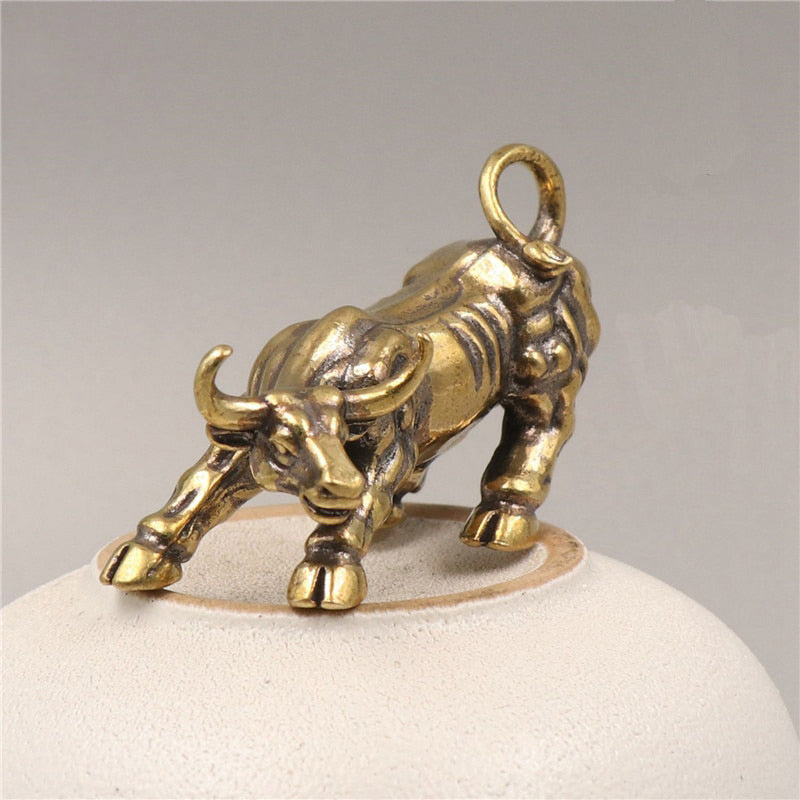Figurine de mini taureau rétro en laiton